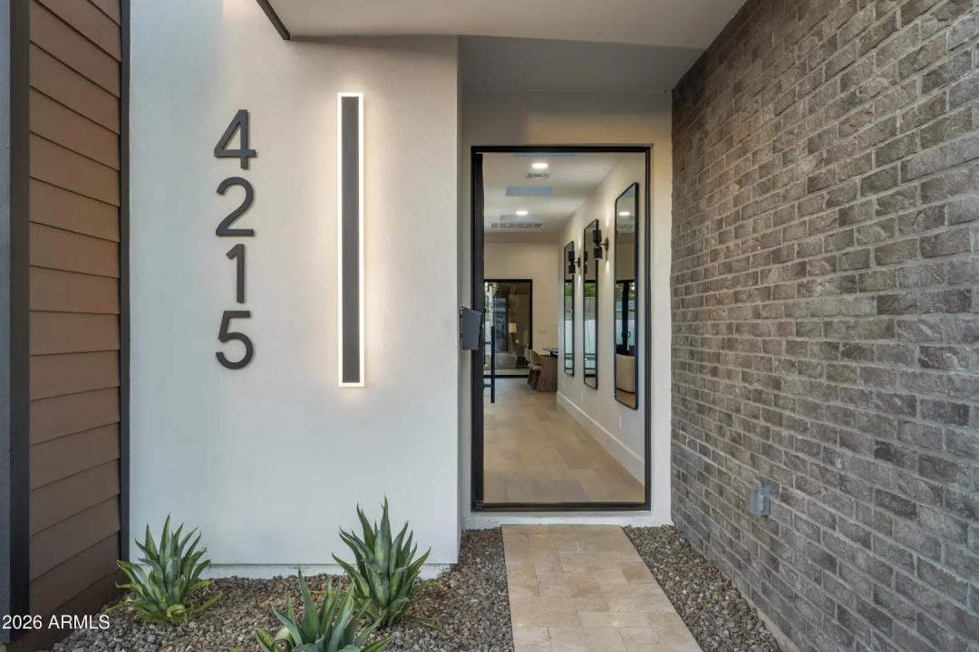 Real Estate Picture 2