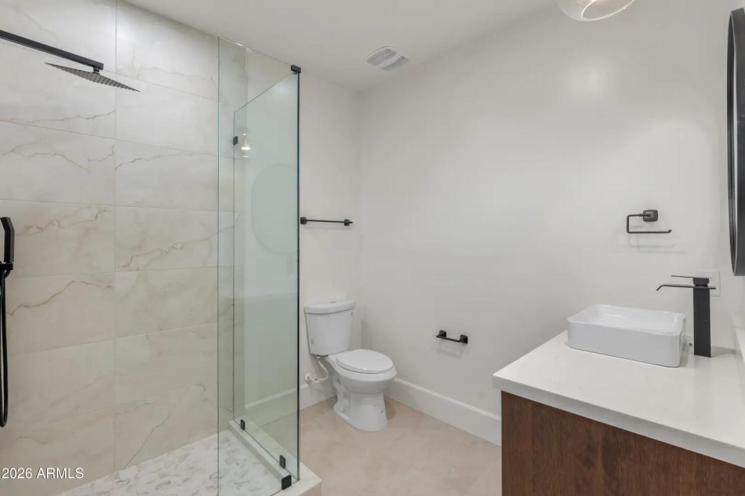 Real Estate Picture 44