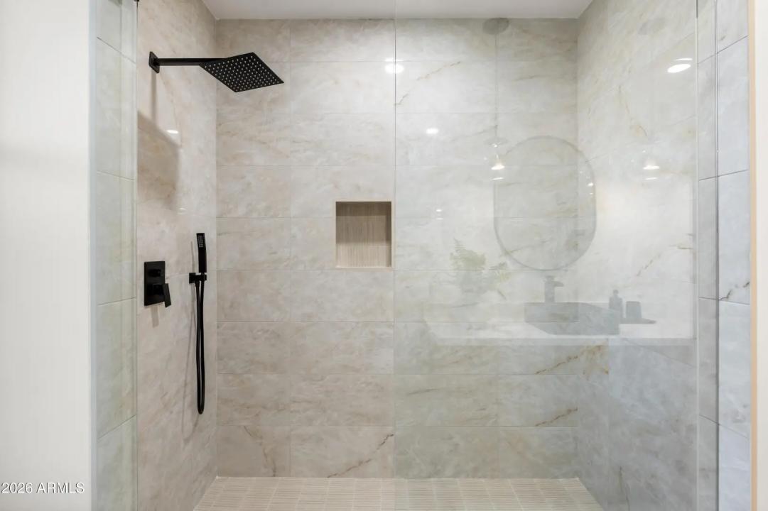 Real Estate Picture 47