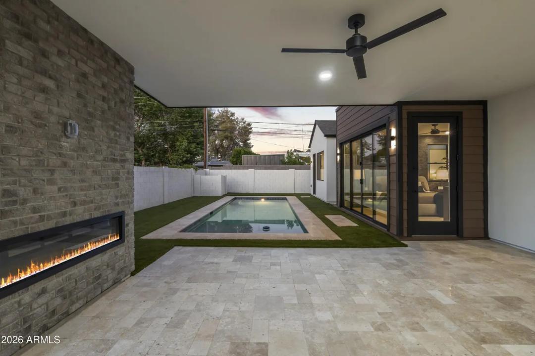 Real Estate Picture 48
