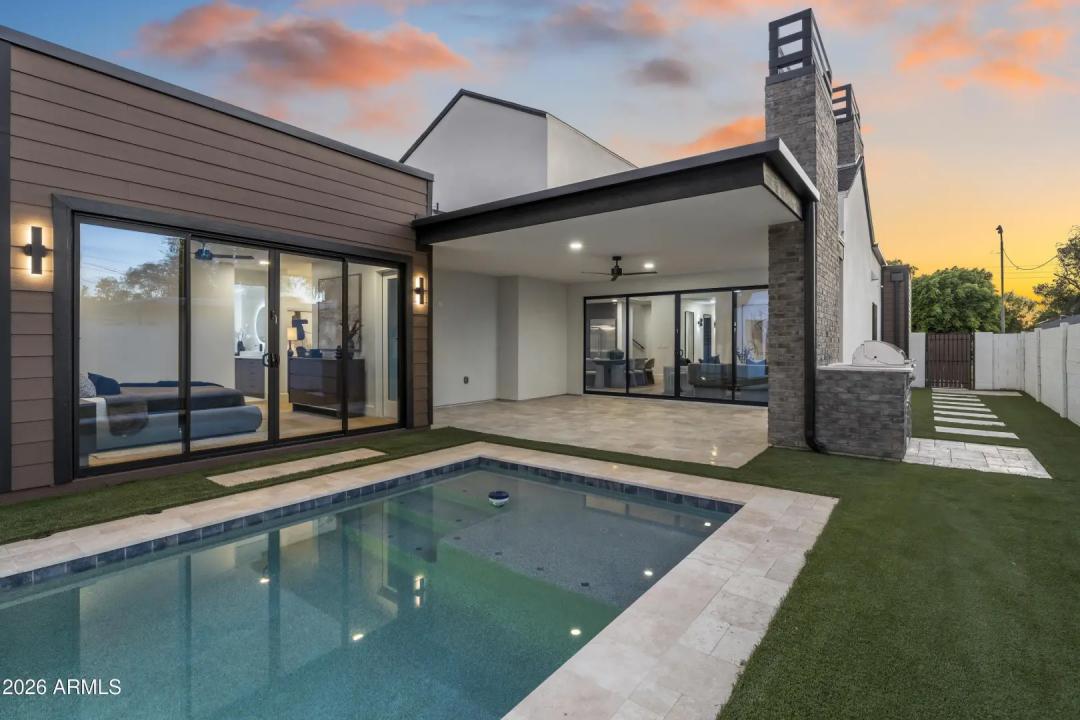 Real Estate Picture 53