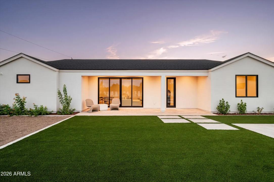 Real Estate Picture 19