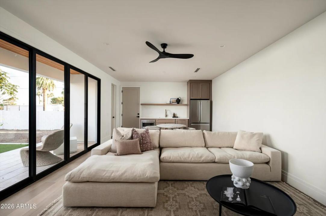 Real Estate Picture 21