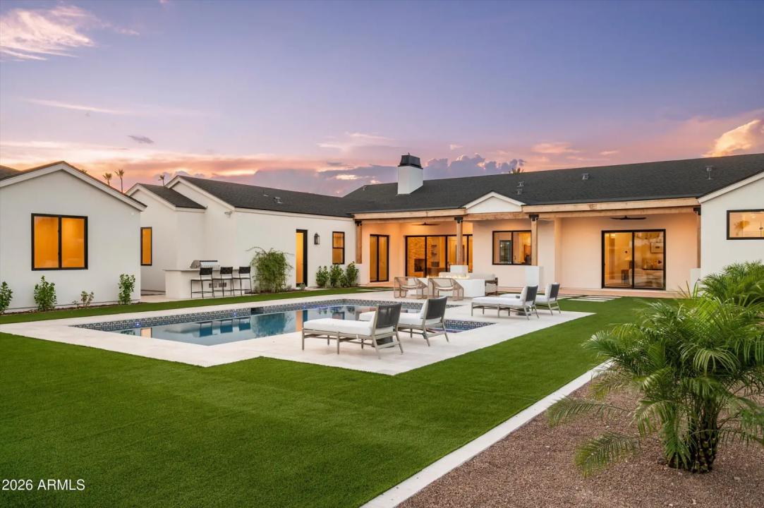 Real Estate Picture 26