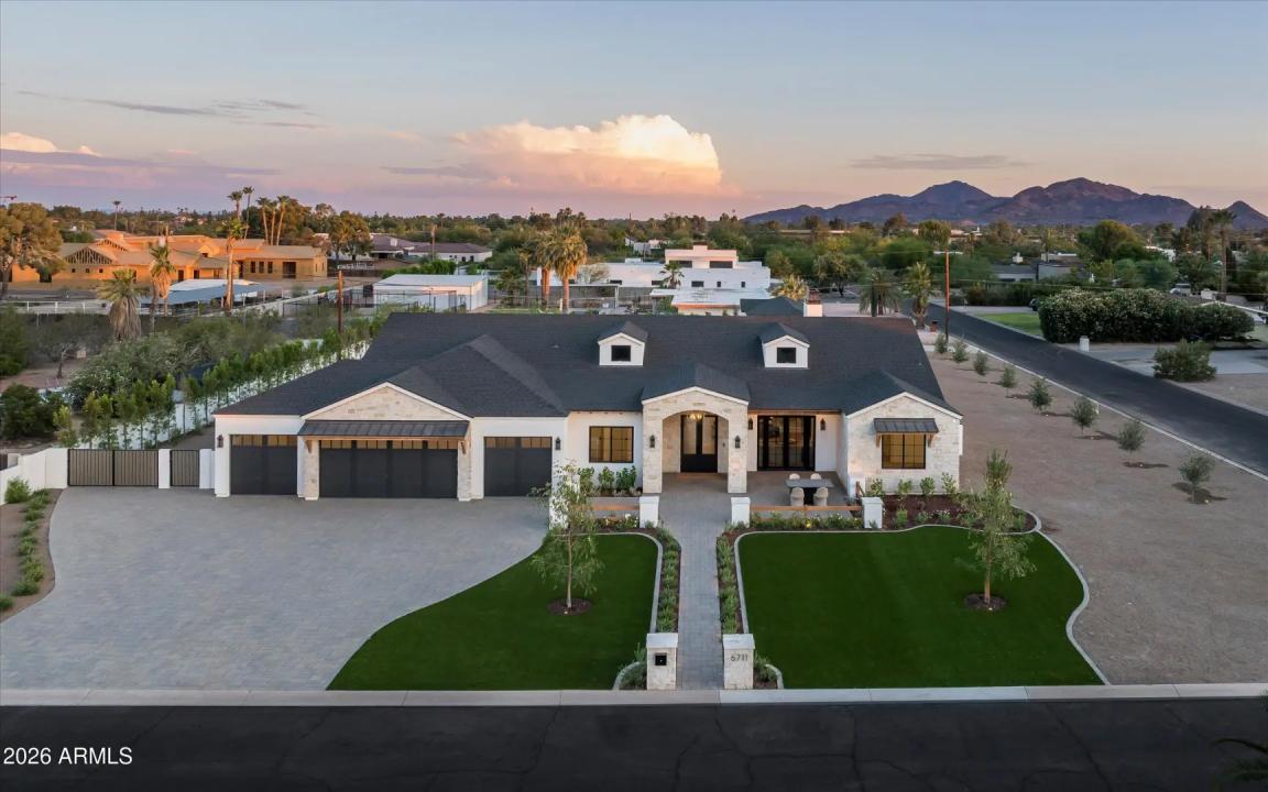Real Estate Picture 42