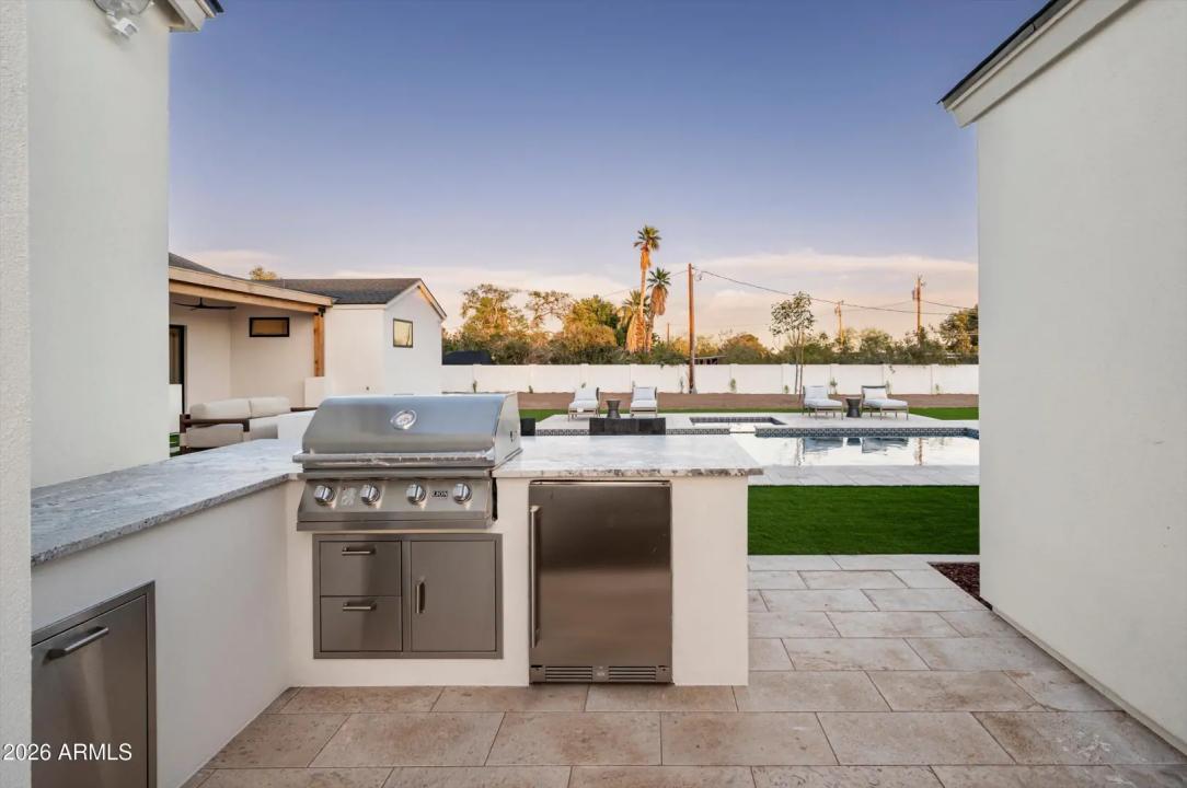 Real Estate Picture 39