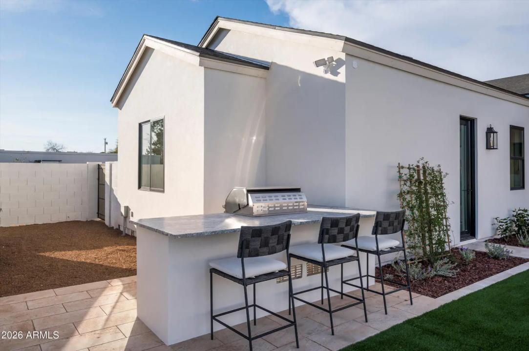 Real Estate Picture 40