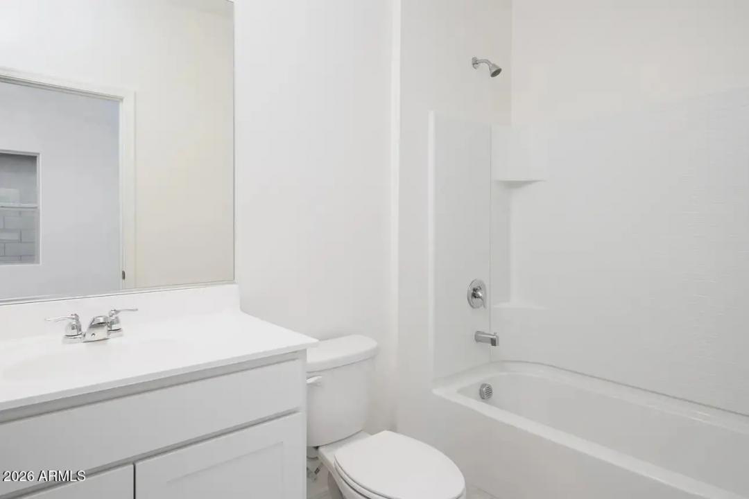 Real Estate Picture 2