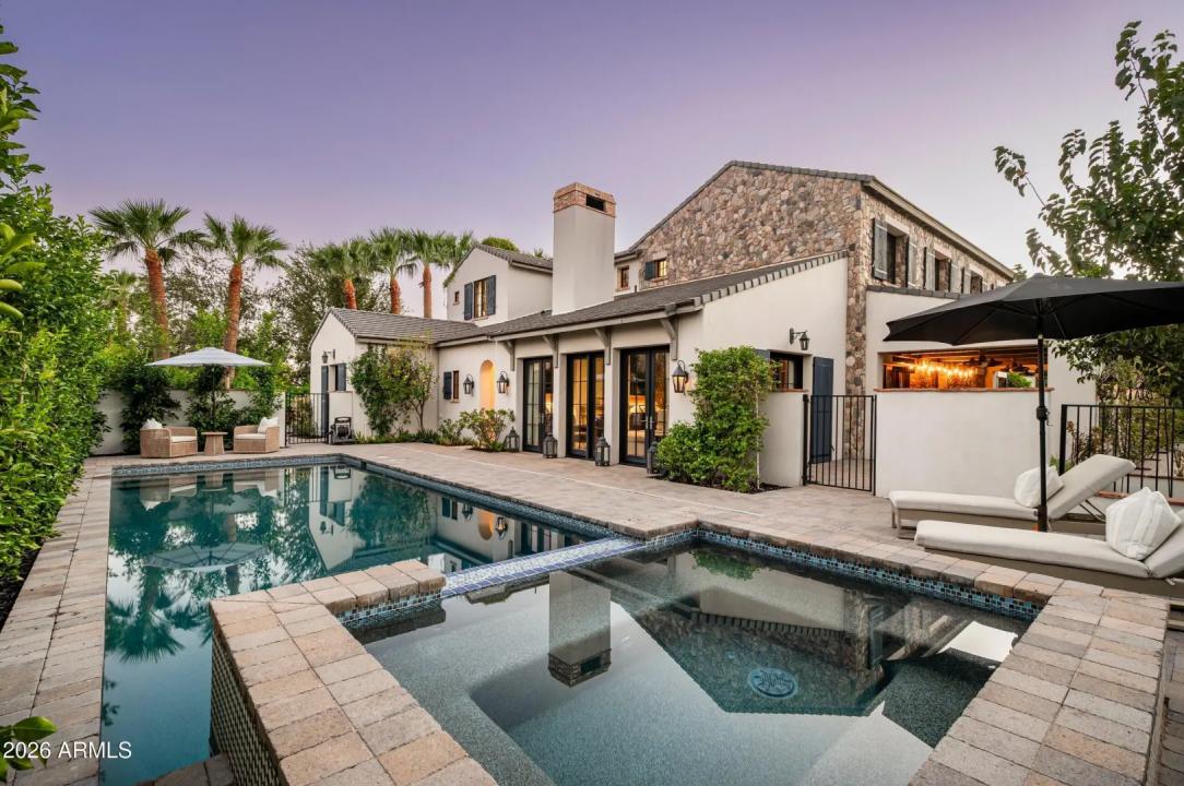 Real Estate Picture 2