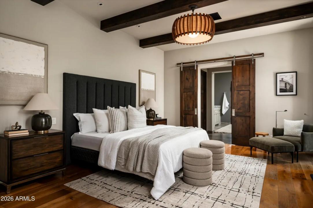 Real Estate Picture 23