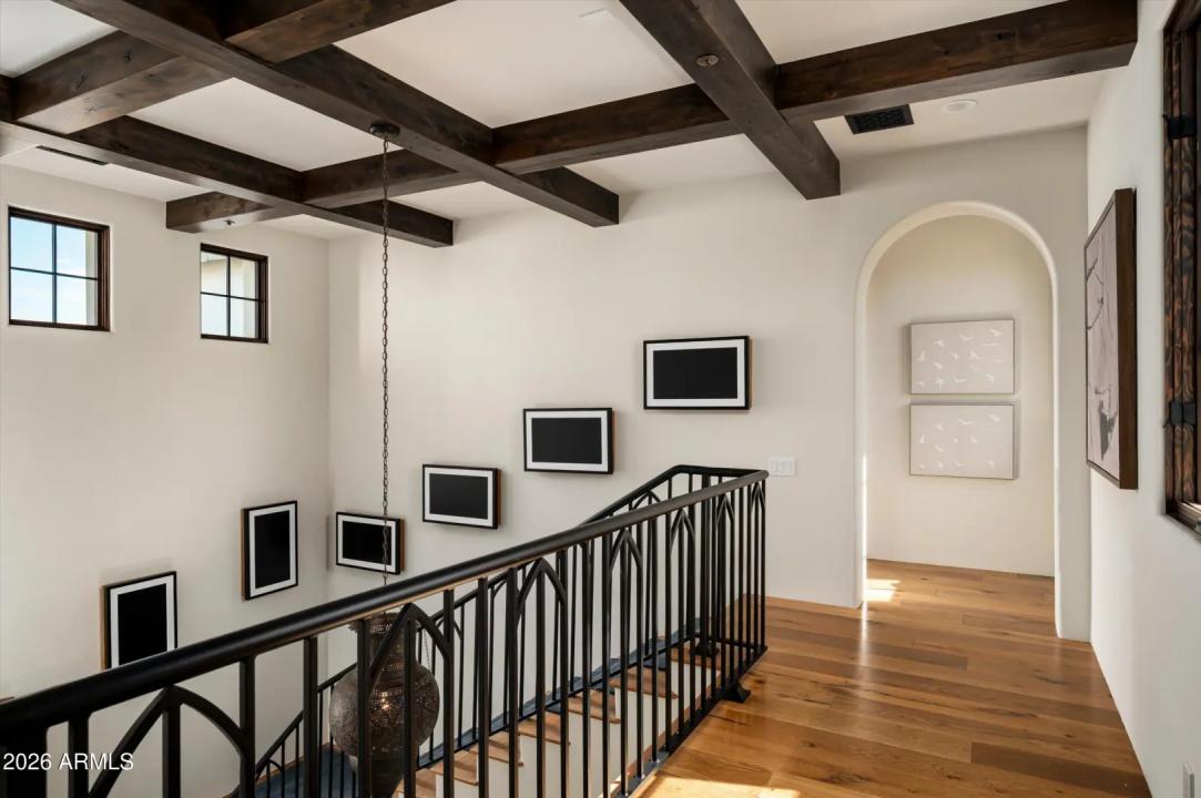 Real Estate Picture 30
