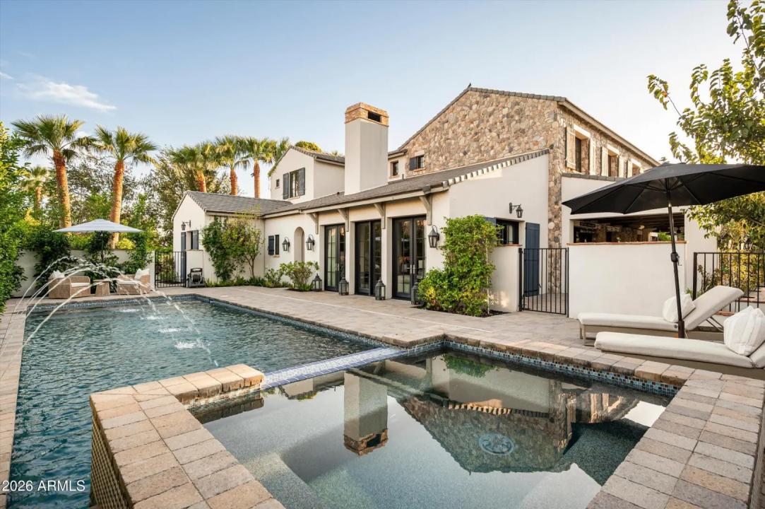Real Estate Picture 42