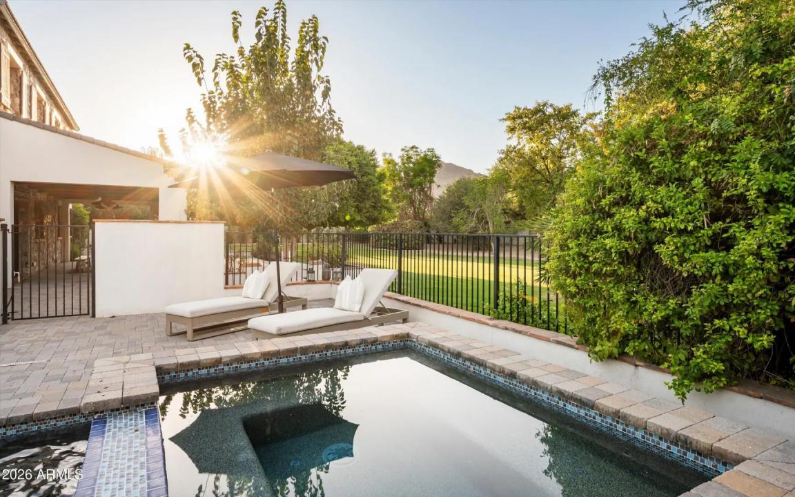 Real Estate Picture 45