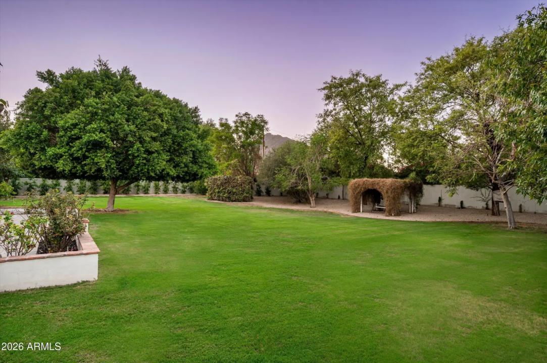 Real Estate Picture 47