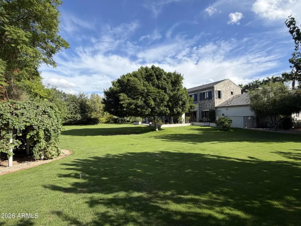 Real Estate Picture 44
