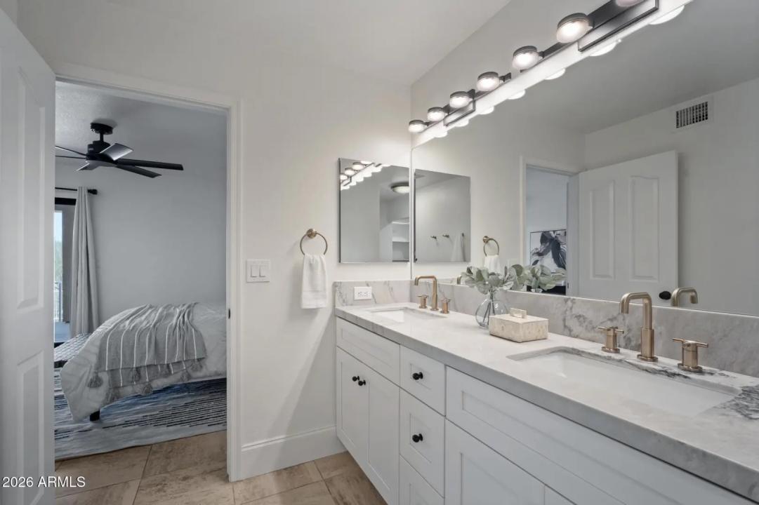 Real Estate Picture 18
