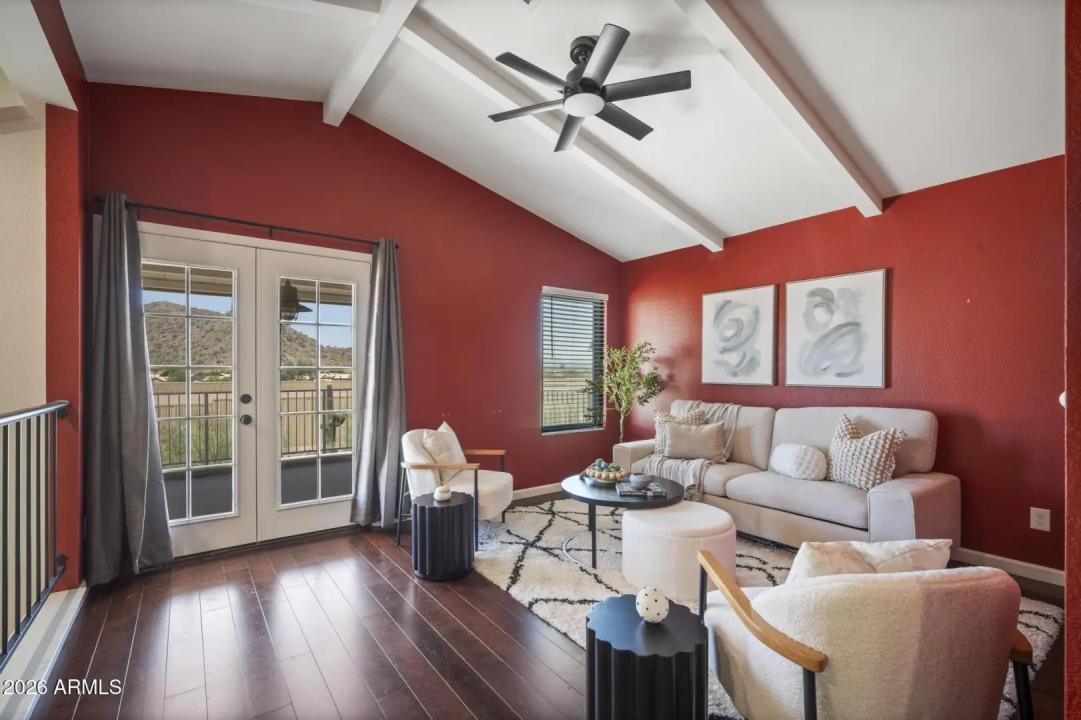 Real Estate Picture 23