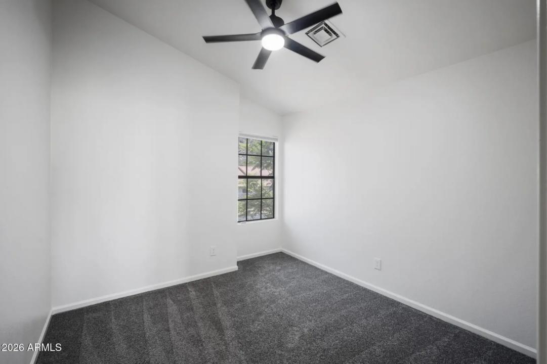 Real Estate Picture 29