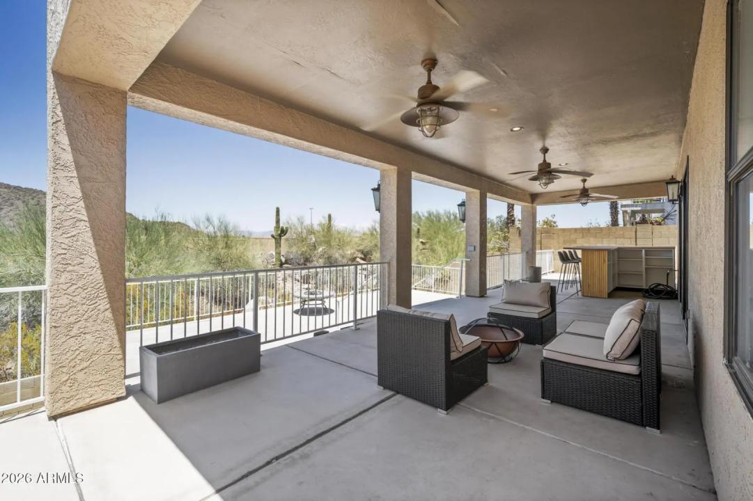 Real Estate Picture 38