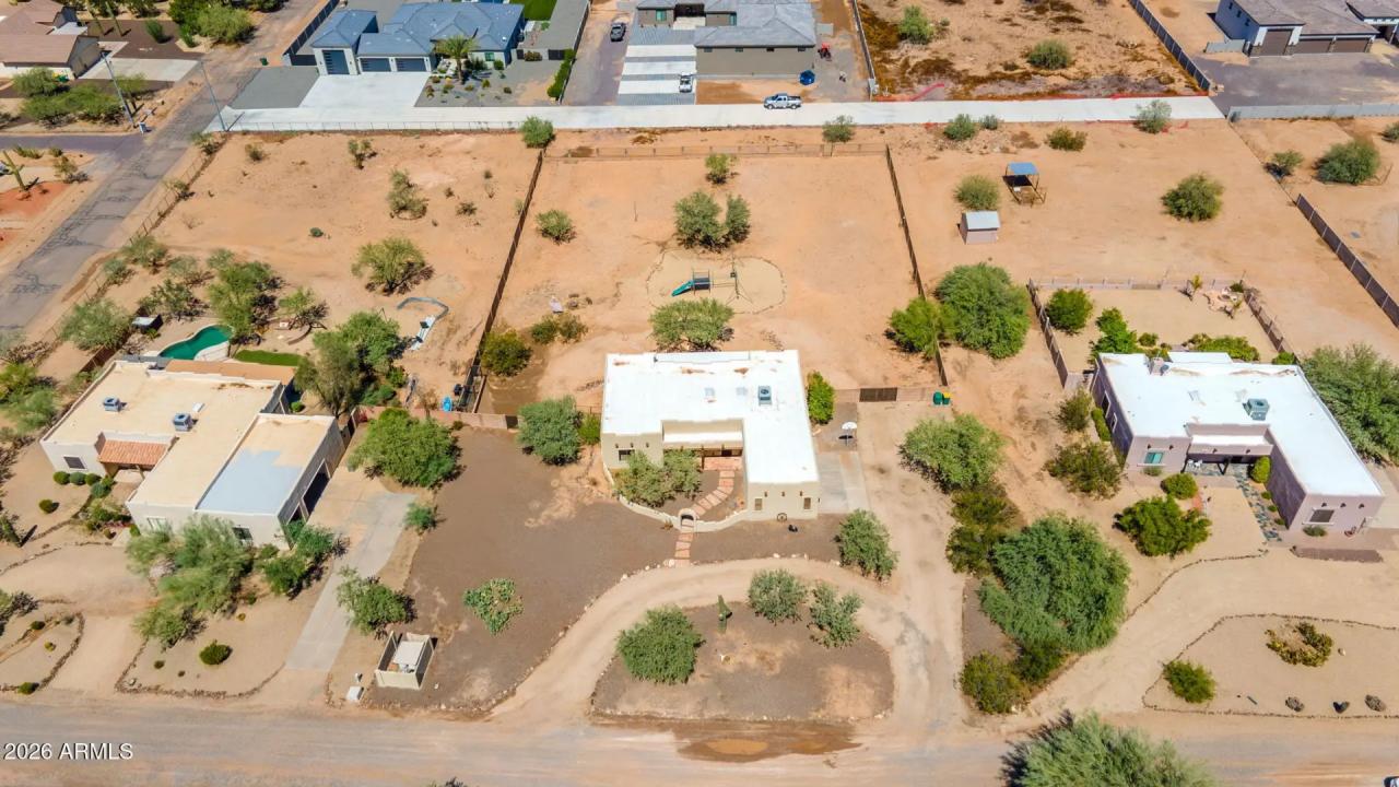 Real Estate Picture 39