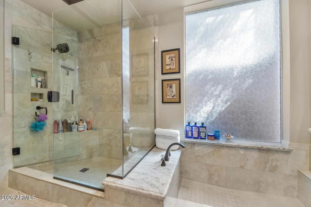 Real Estate Picture 29