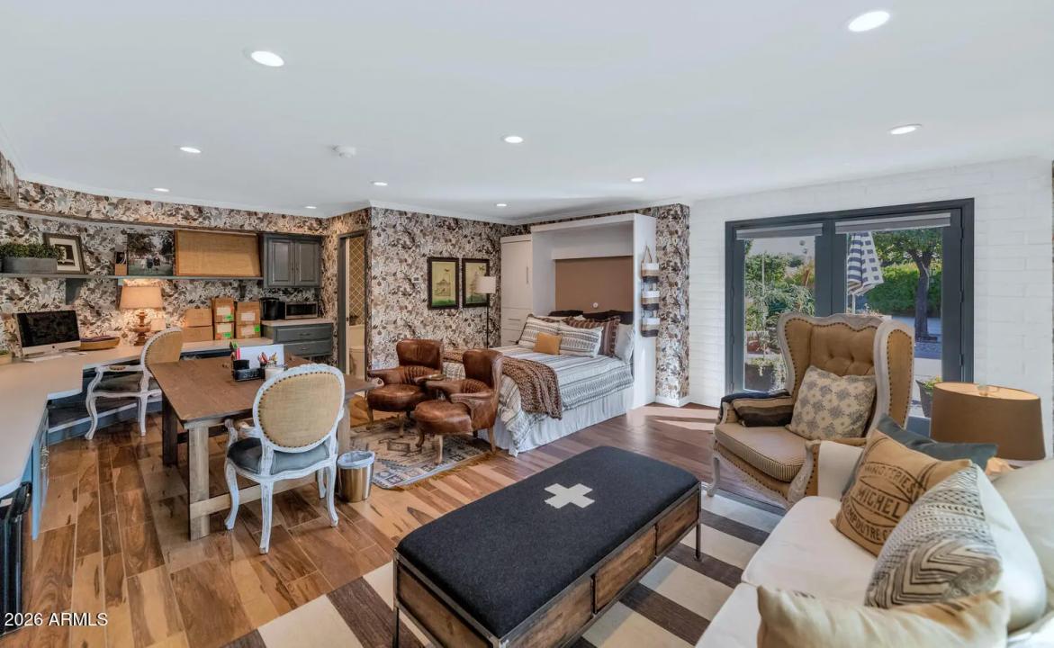 Real Estate Picture 49