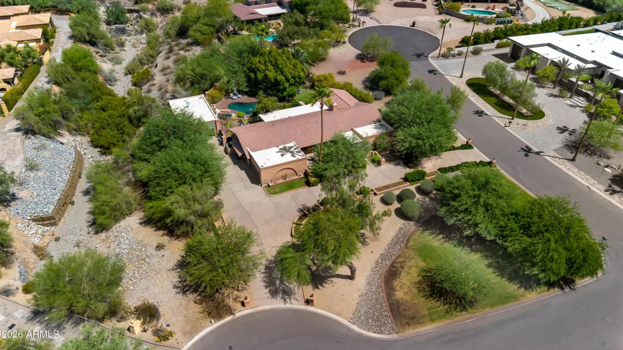 Real Estate Picture 60