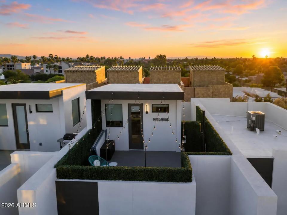 Real Estate Picture 38
