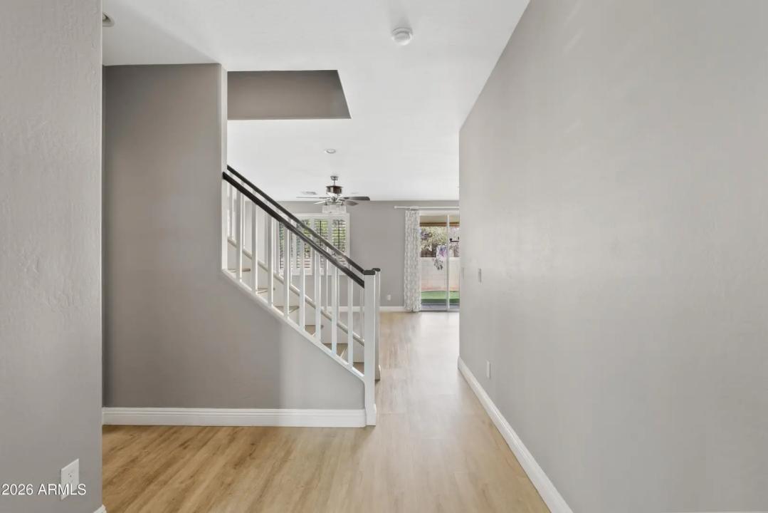 Real Estate Picture 4