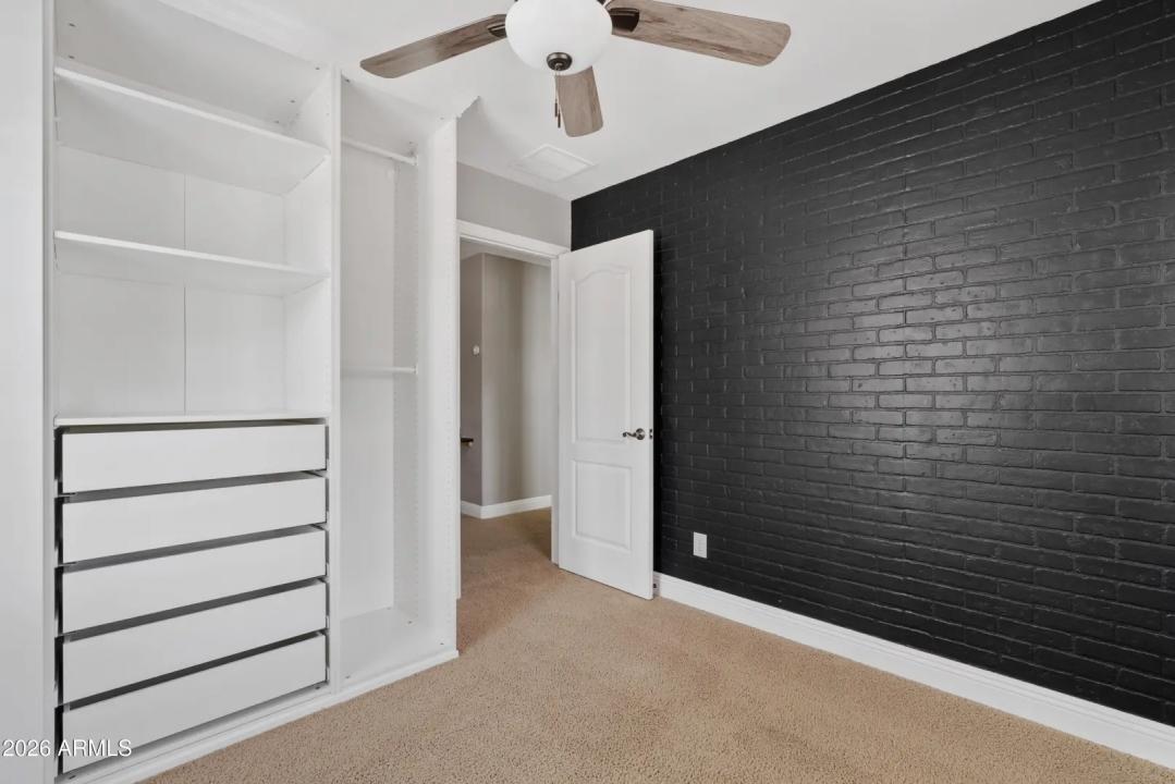 Real Estate Picture 19