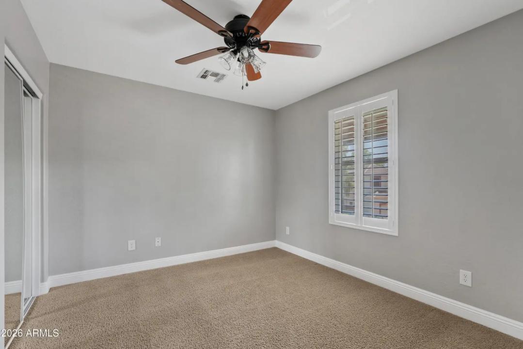 Real Estate Picture 20