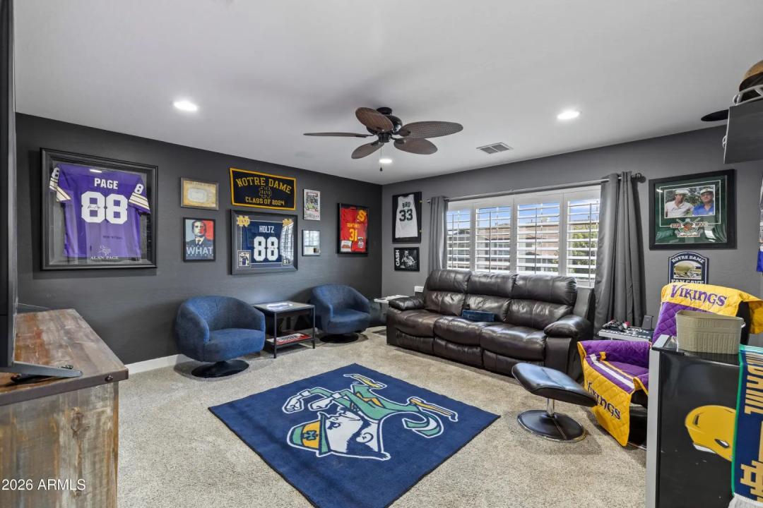Real Estate Picture 17