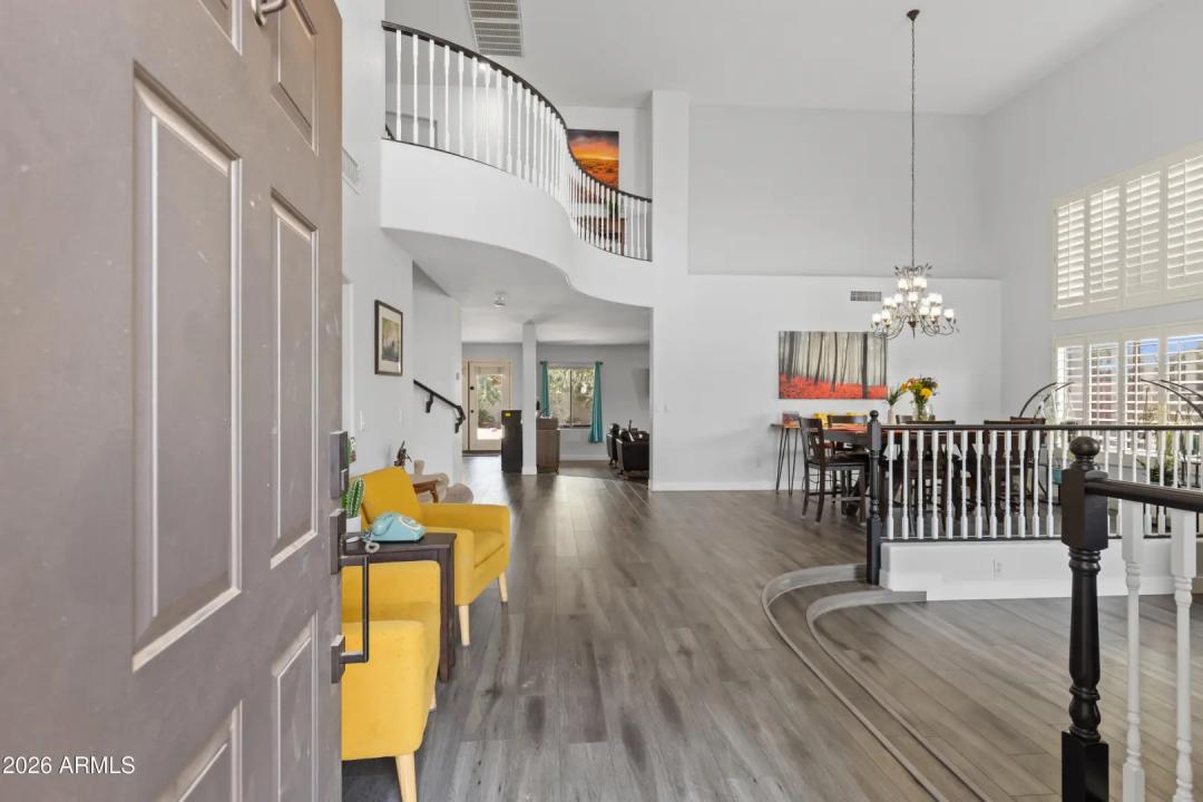 Real Estate Picture 24