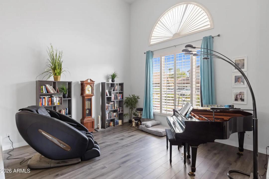 Real Estate Picture 26