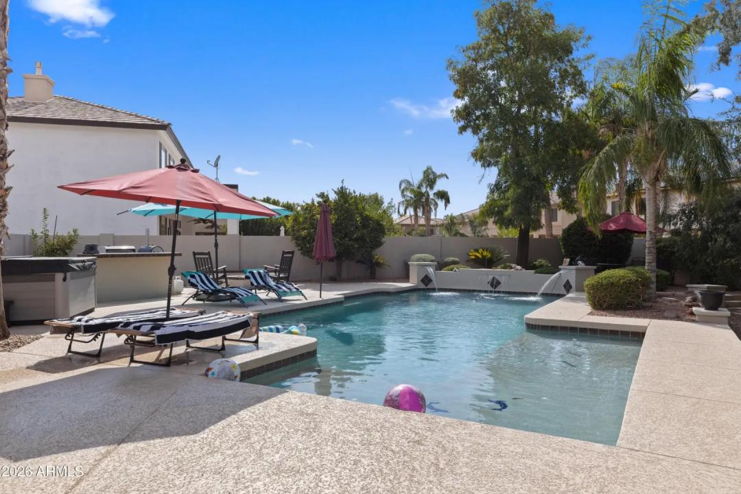 Real Estate Picture 41