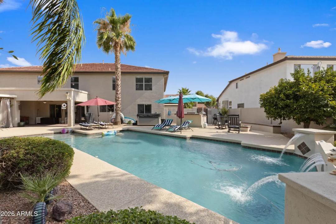 Real Estate Picture 42