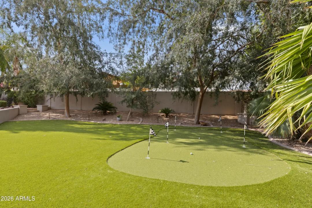 Real Estate Picture 43