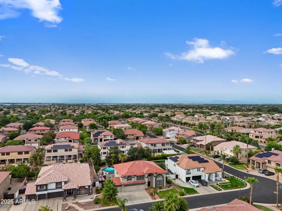 Real Estate Picture 53