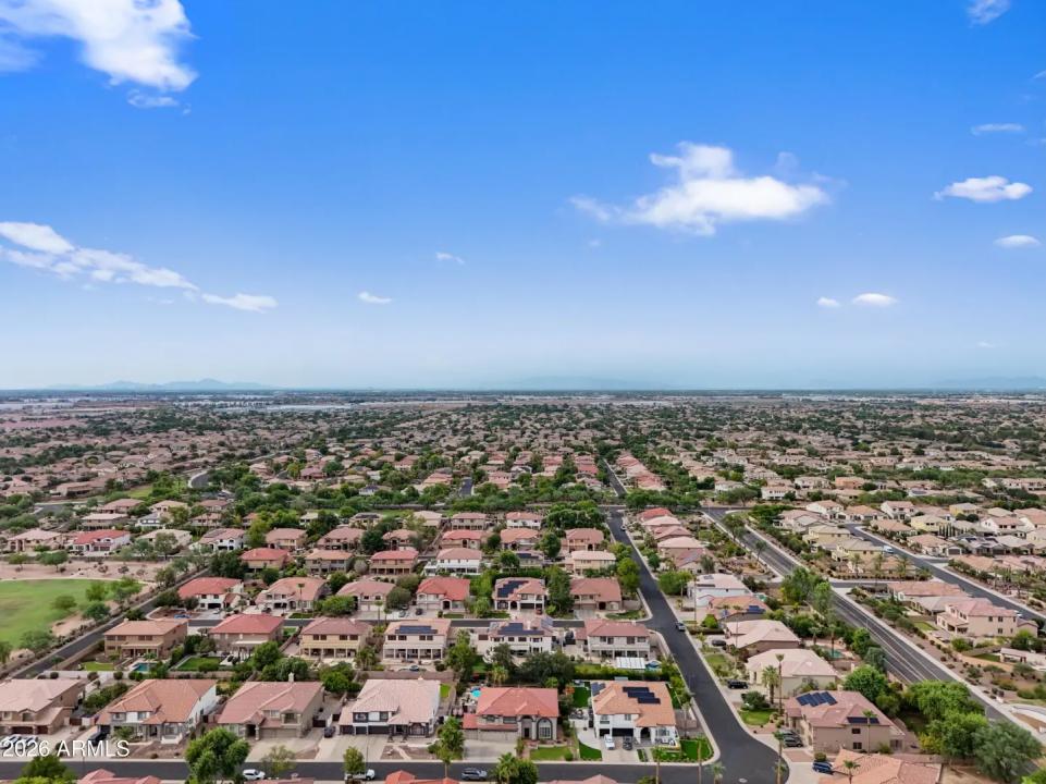 Real Estate Picture 54