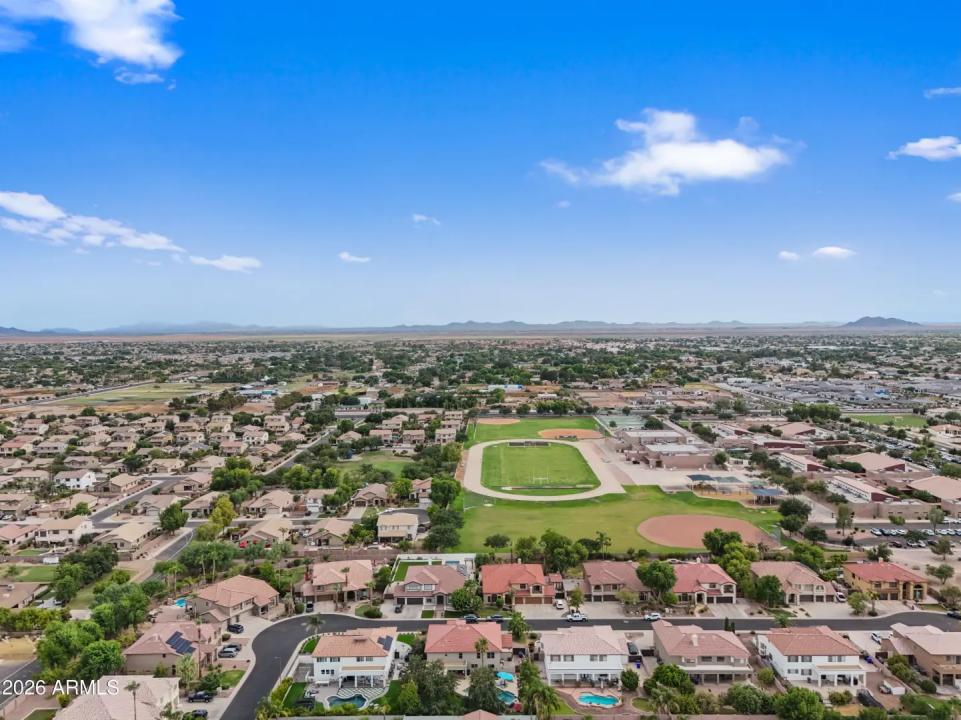 Real Estate Picture 58