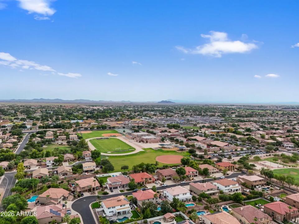 Real Estate Picture 59