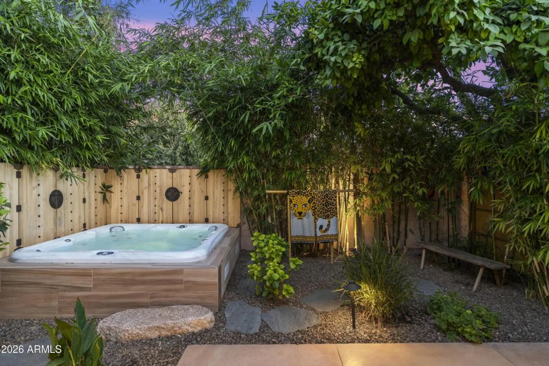Real Estate Picture 2