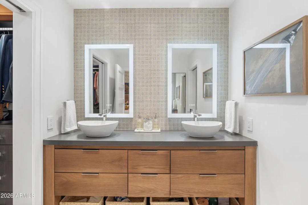 Real Estate Picture 28