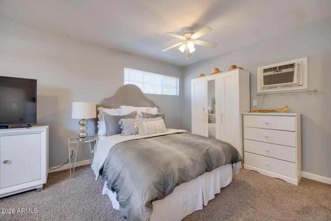 Real Estate Picture 27