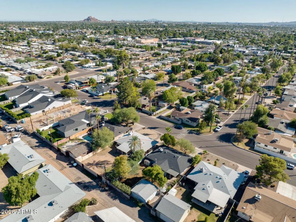 Real Estate Picture 34