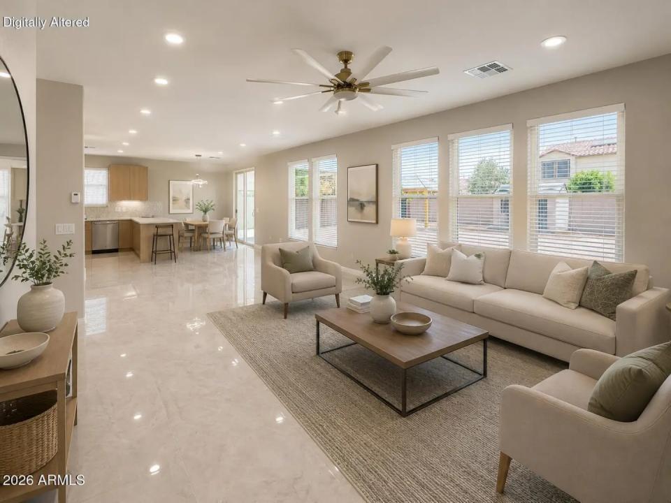 Real Estate Picture 5