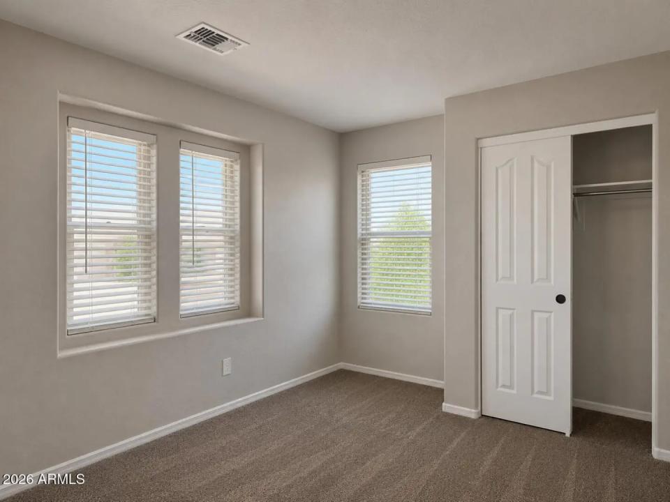 Real Estate Picture 19