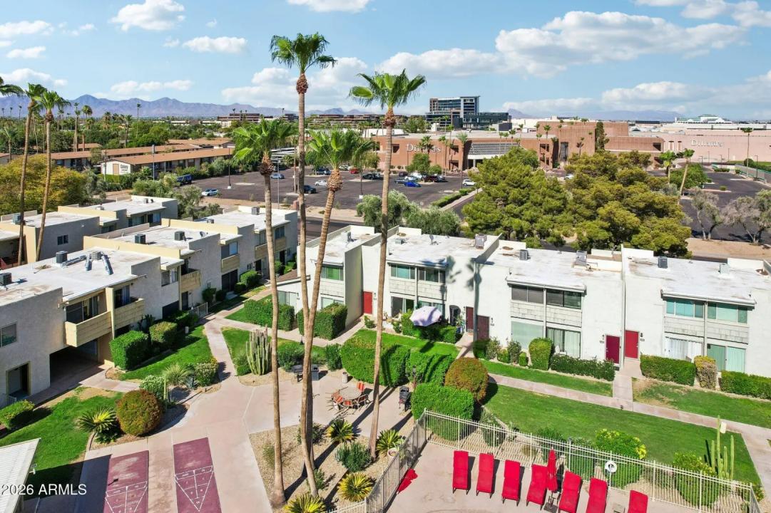 Real Estate Picture 27