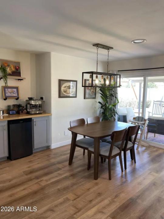 Real Estate Picture 4