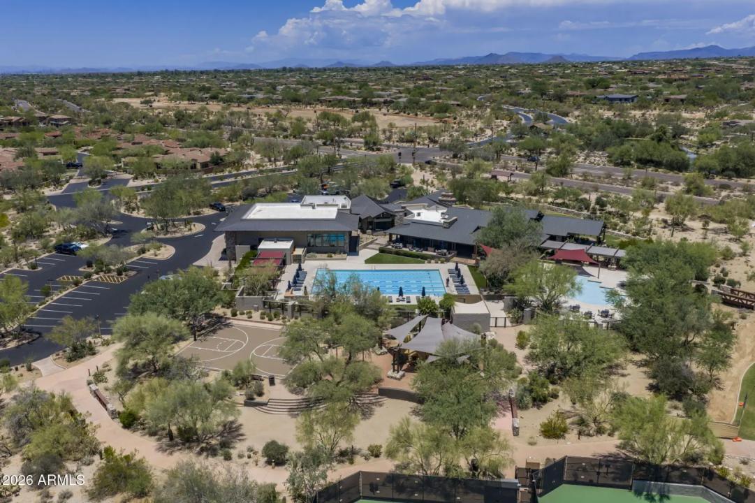 Real Estate Picture 31
